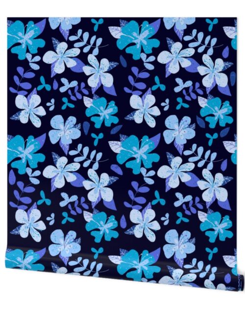 Jumbo Tropical Blue and Indigo Hibiscus Floral Repeat on Navy Wallpaper