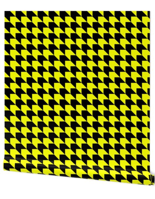 Yellow and Black Houndstooth Chevrons Wallpaper