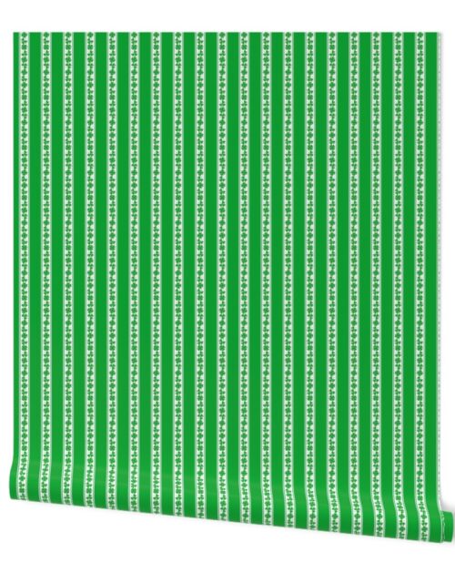 Small Double Striped St. Patricks 3 and 4-Leafed Shamrocks in Kelly Green Wallpaper
