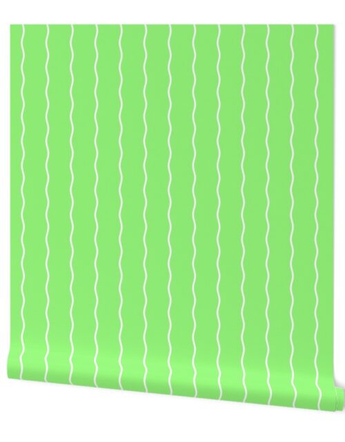 Single Squiggly Light Green Lines on White Wallpaper