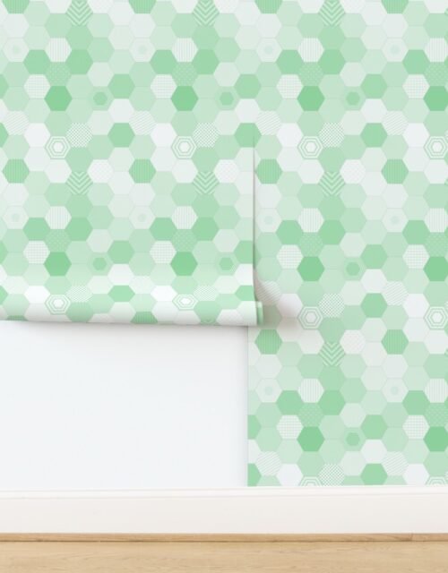 Small Hexagonal Mint Delight Honeycomb Pattern Quilt Pattern Wallpaper