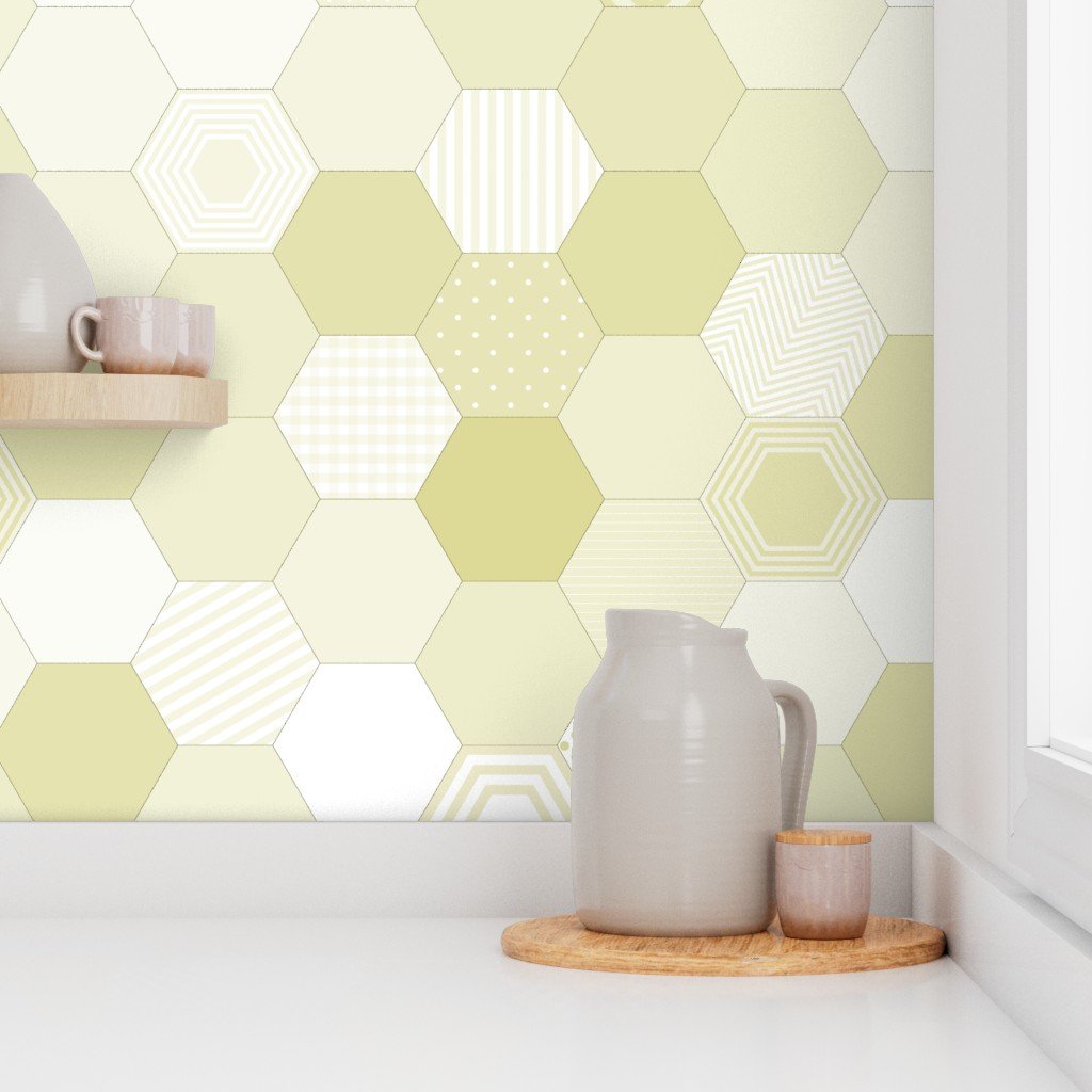Large Hexagonal Yellow Radiance Honeycomb Pattern Quilt Pattern Wallpaper