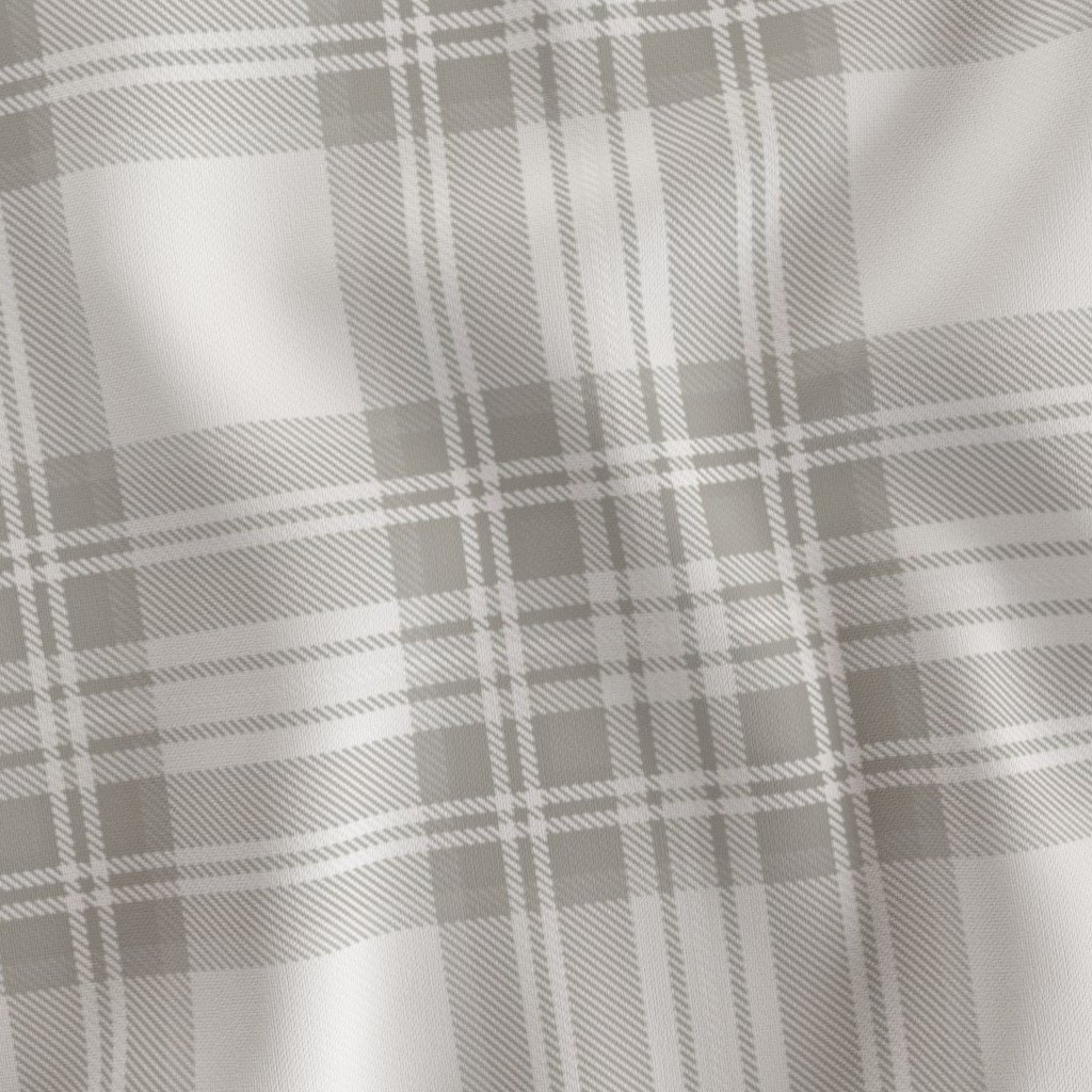 Cool Greige Large Traditional Tartan Plaid Pattern