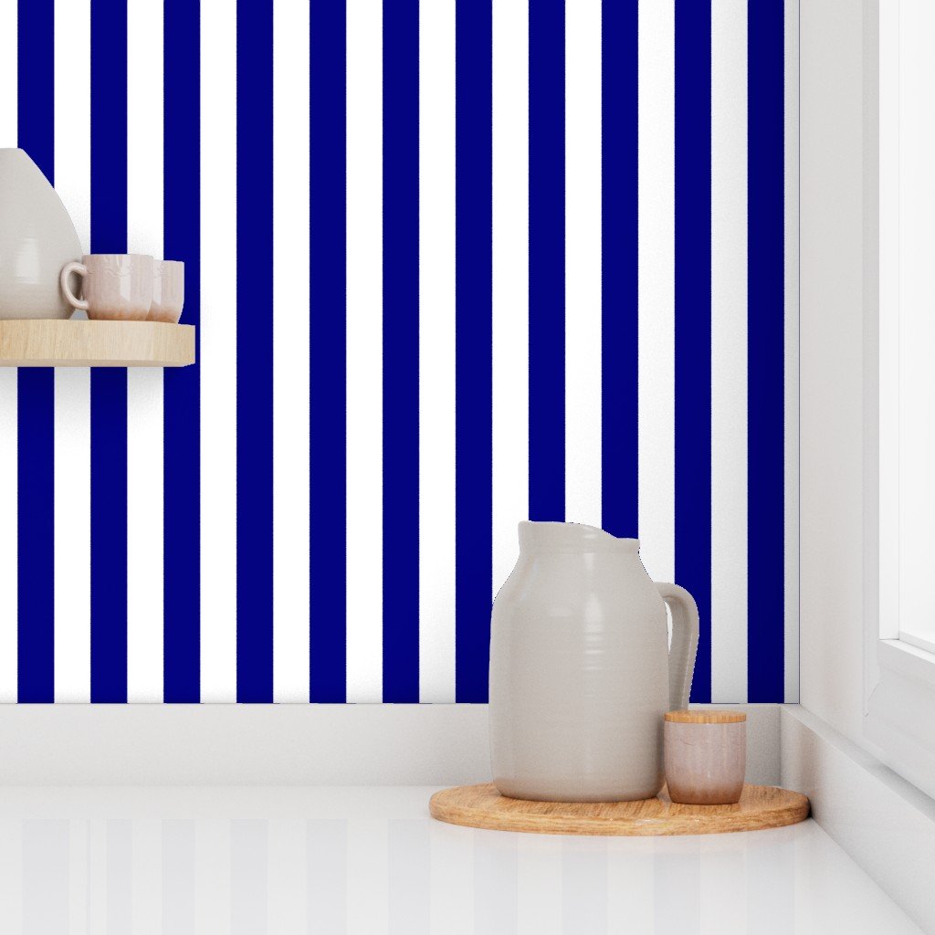 Bold Coastal Classic Navy Blue and White Cabana Tent Stripe Wallpaper
